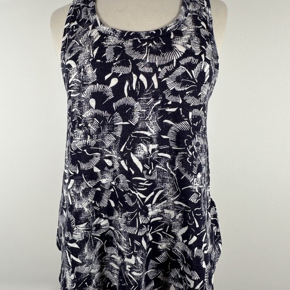 Athleta Tunic Tank Top Blue White Floral Size M Modal Blend - Picture 3 of 11